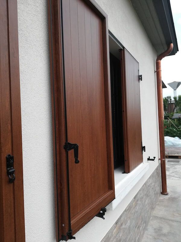 Installazione e produzione scuri su misura reggio emilia parma modena e piacenza